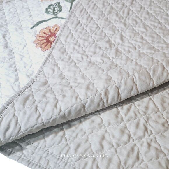 Vtg Double Full size Curio Quilt Reversible Flower Embroidered Bedspread Blanket - Picture 8 of 15